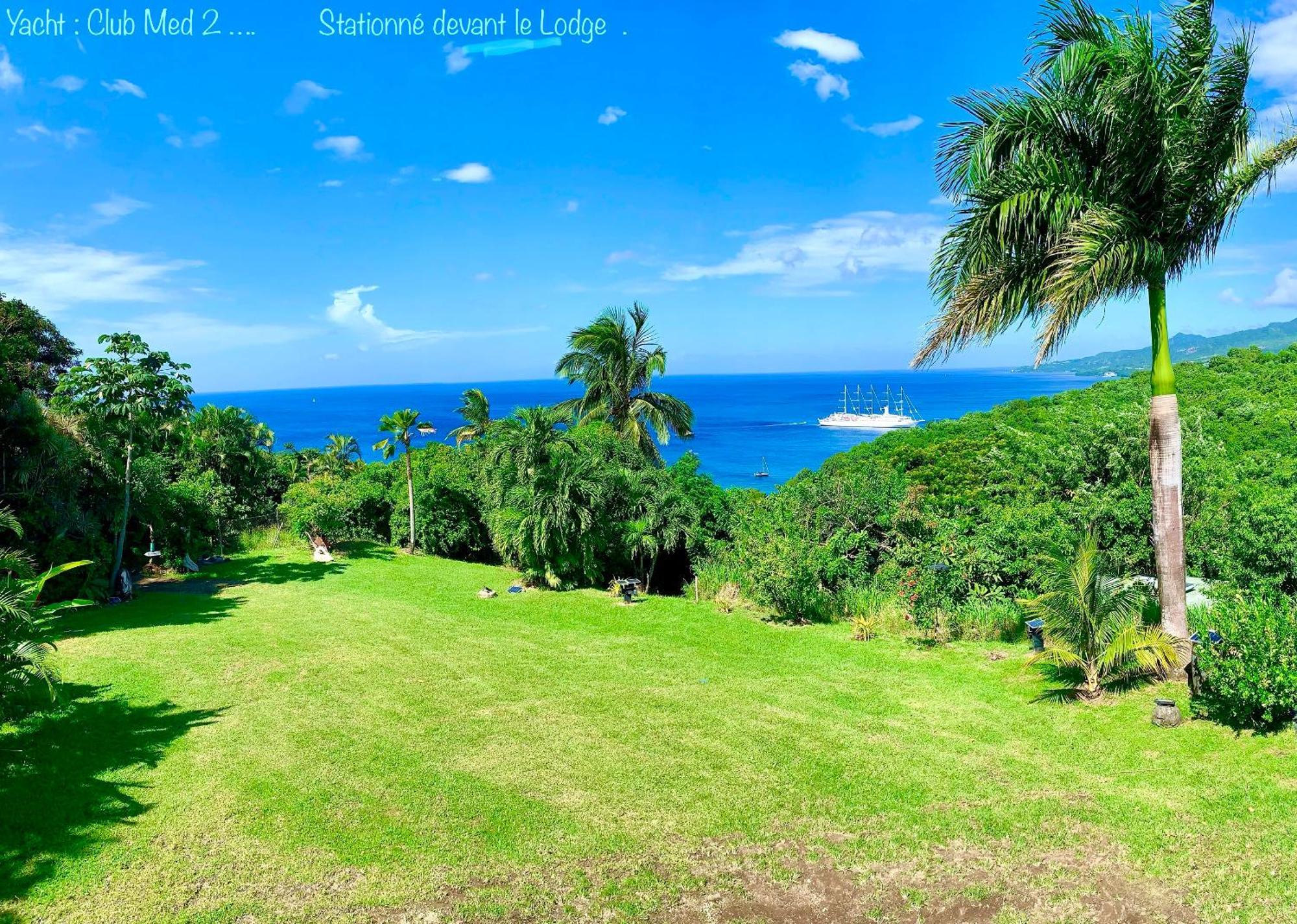 Lodge Colibris Piscine Privee Vue Panoramique Mer Et Montagne Pelee , 500 M Plage Dans Un Parc , Calme Assure Ideal Pour Decouvrir Le Nord Caraibes 르 카르베 외부 사진